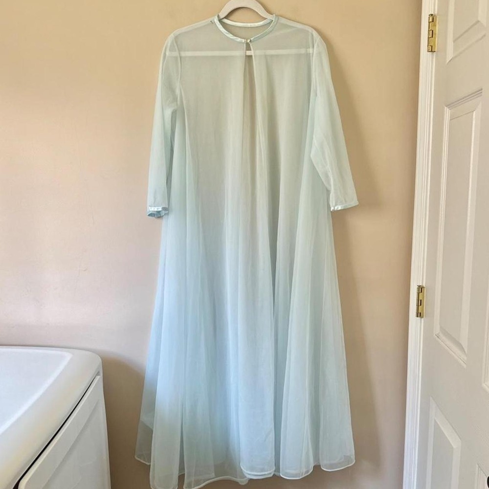 Vintage Vanity Fair Light Blue Peignoir Sheer Robe Duster Sm - Lg Maxi Nylon